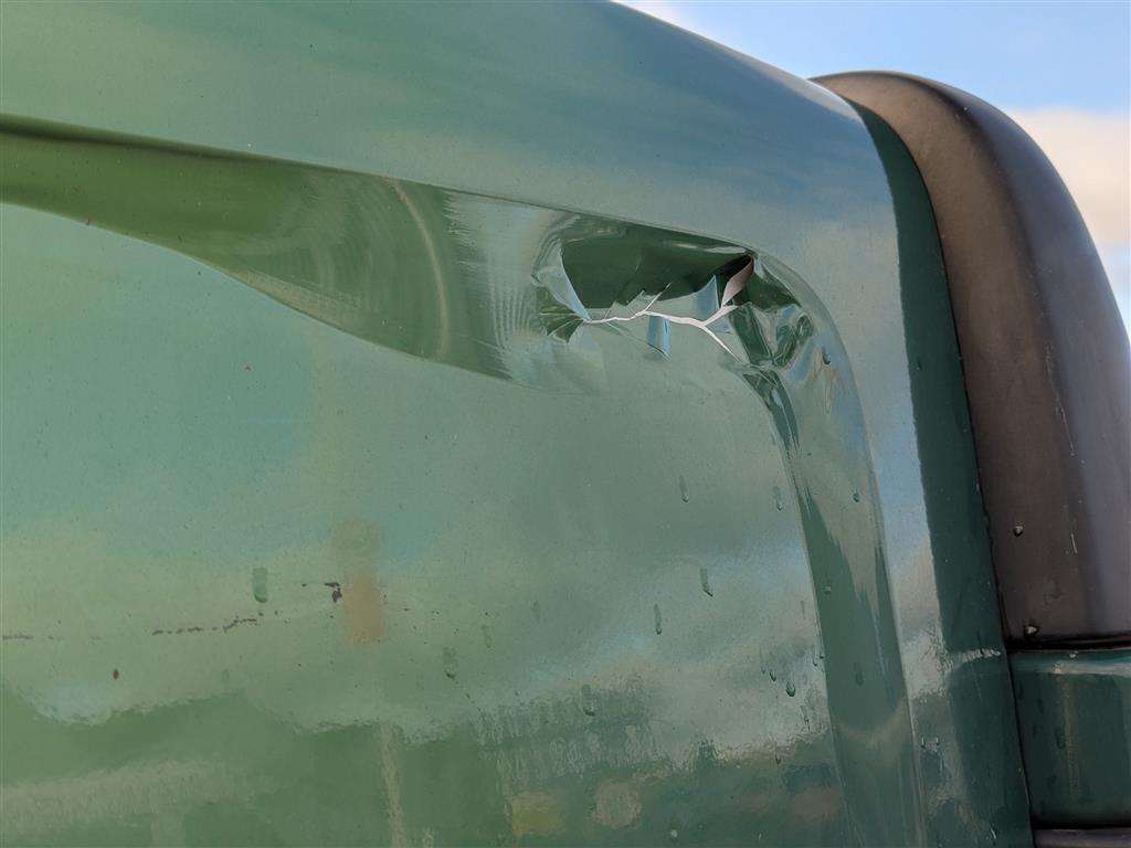 <p>2017 RENAULT TRAFIC SL27 **SOLD</p>