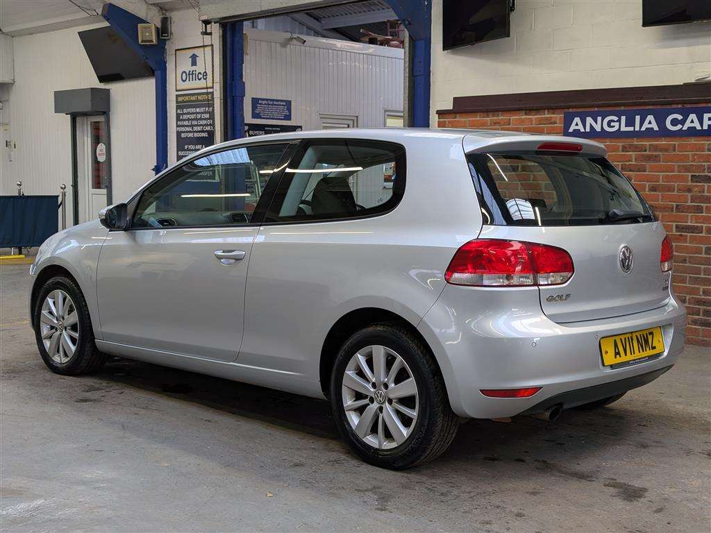 <p>2011 VOLKSWAGEN GOLF MATCH TDI BLUETECH</p>