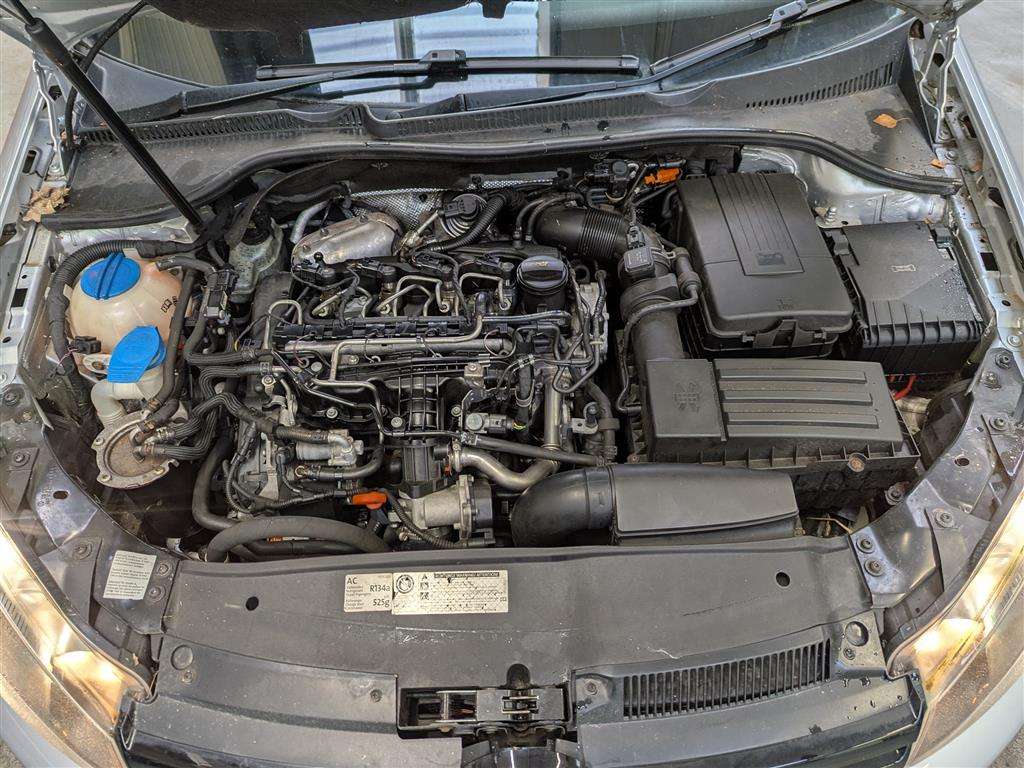 <p>2011 VOLKSWAGEN GOLF MATCH TDI BLUETECH</p>