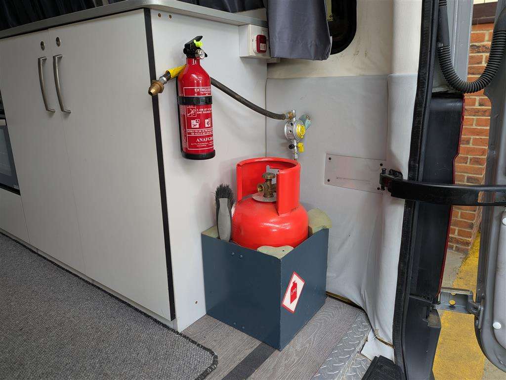 <p>2010 VOLKSWAGEN CRAFTER **SOLD</p>