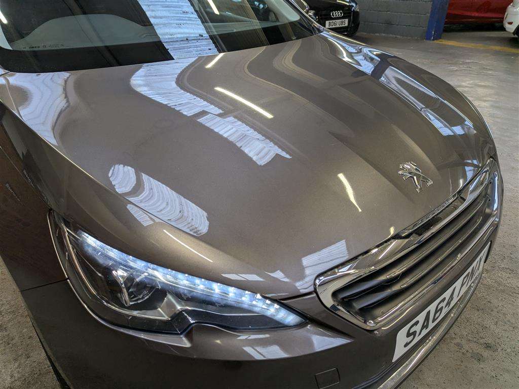 <p>2014 PEUGEOT 308 ALLURE THP</p>