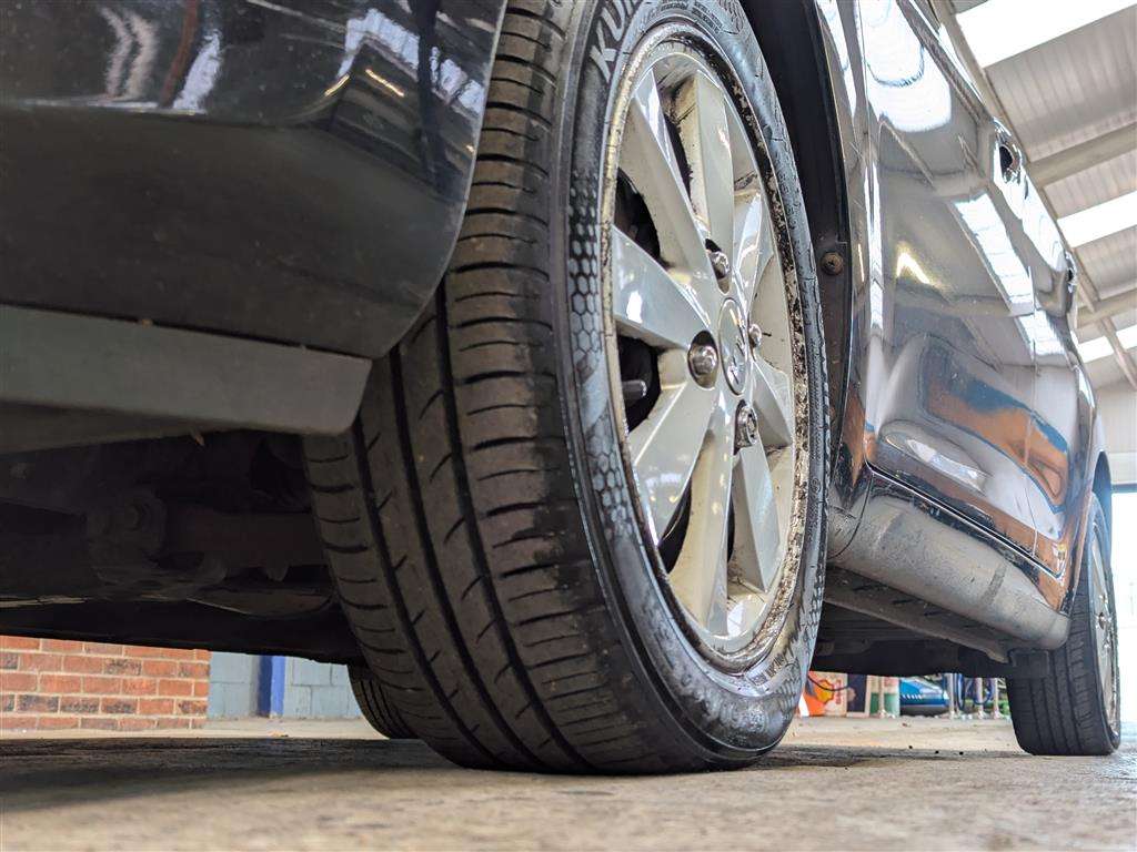 <p>2014 KIA PICANTO VR7</p>