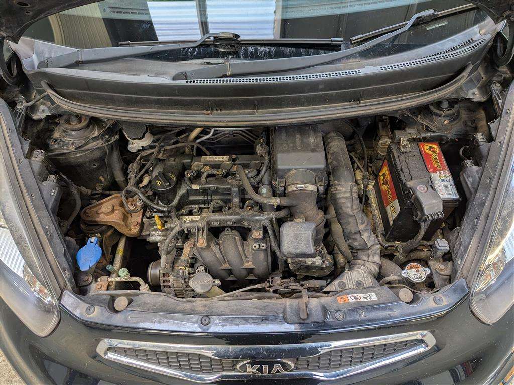 <p>2014 KIA PICANTO VR7</p>