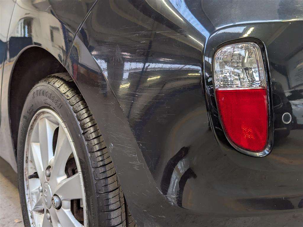 <p>2014 KIA PICANTO VR7</p>