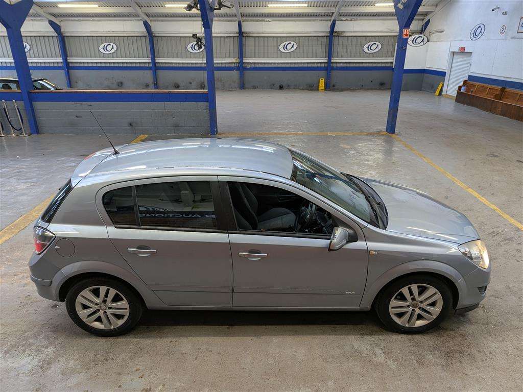 <p>2008 VAUXHALL ASTRA SXI</p>