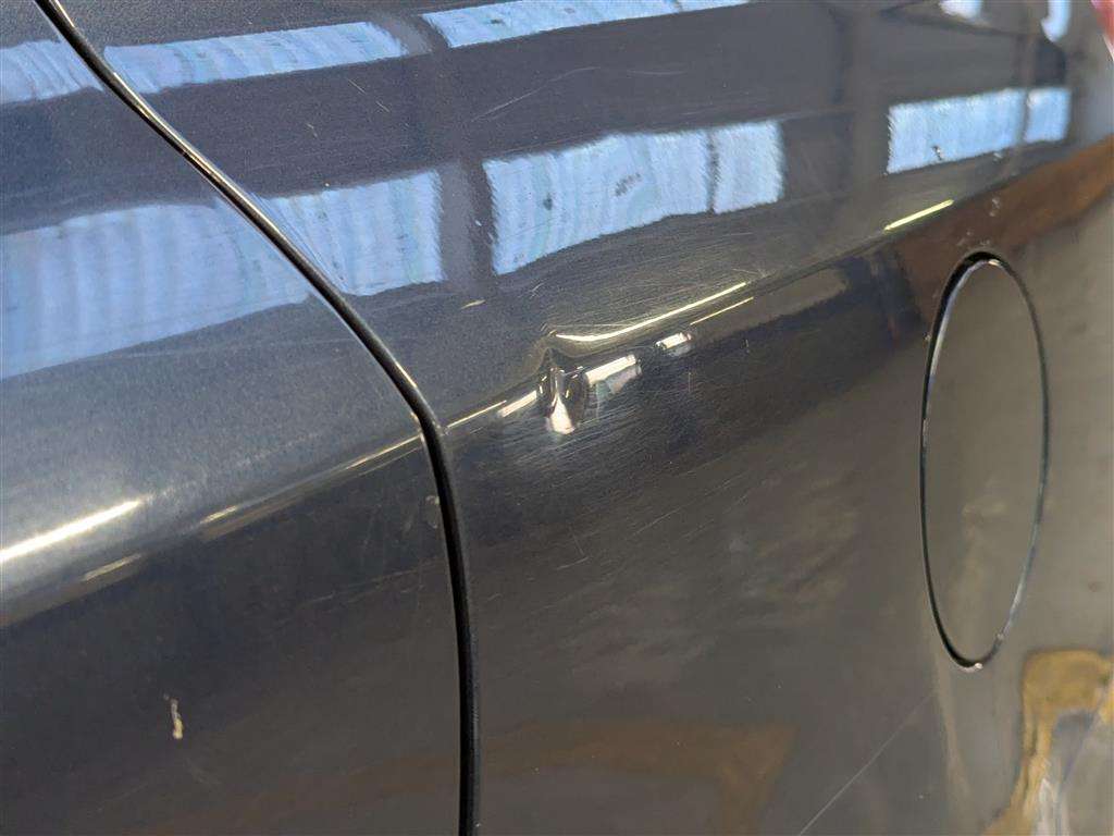 <p>2012 KIA CEED 3 CRDI</p>