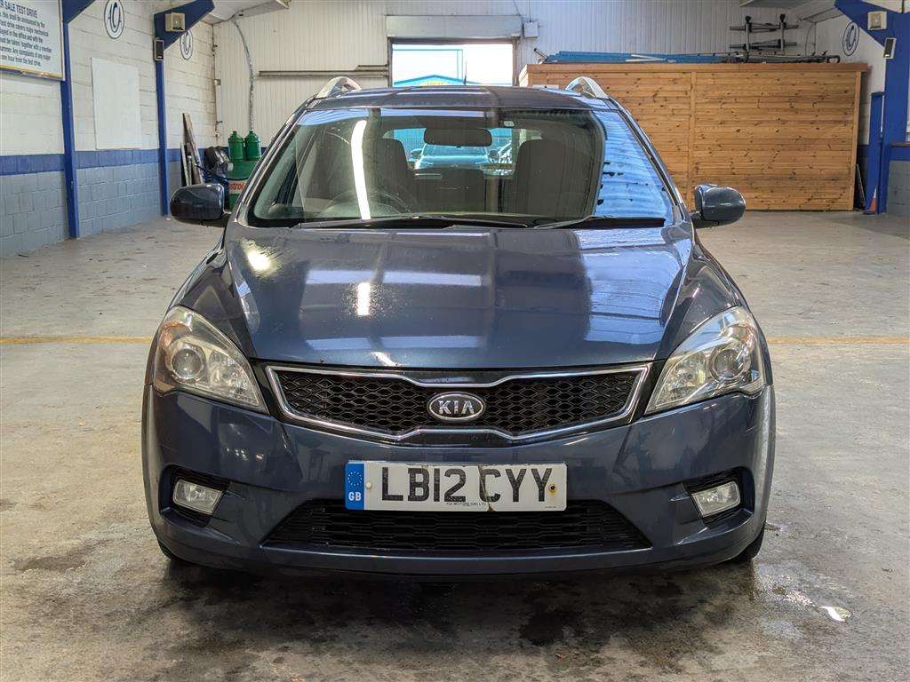 <p>2012 KIA CEED 3 CRDI</p>