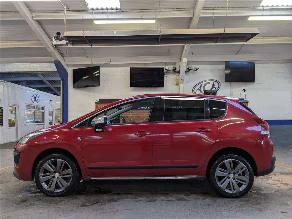 <p>2015 PEUGEOT 3008 ALLURE BLUE HDI S/S</p>