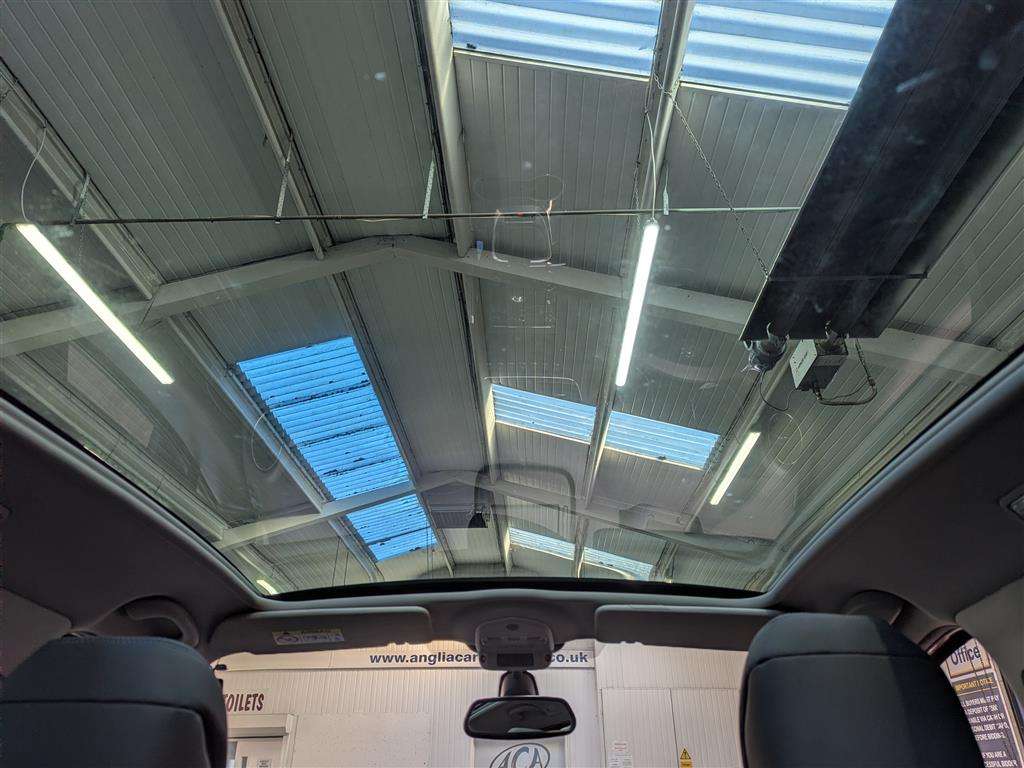 <p>2015 PEUGEOT 3008 ALLURE BLUE HDI S/S</p>