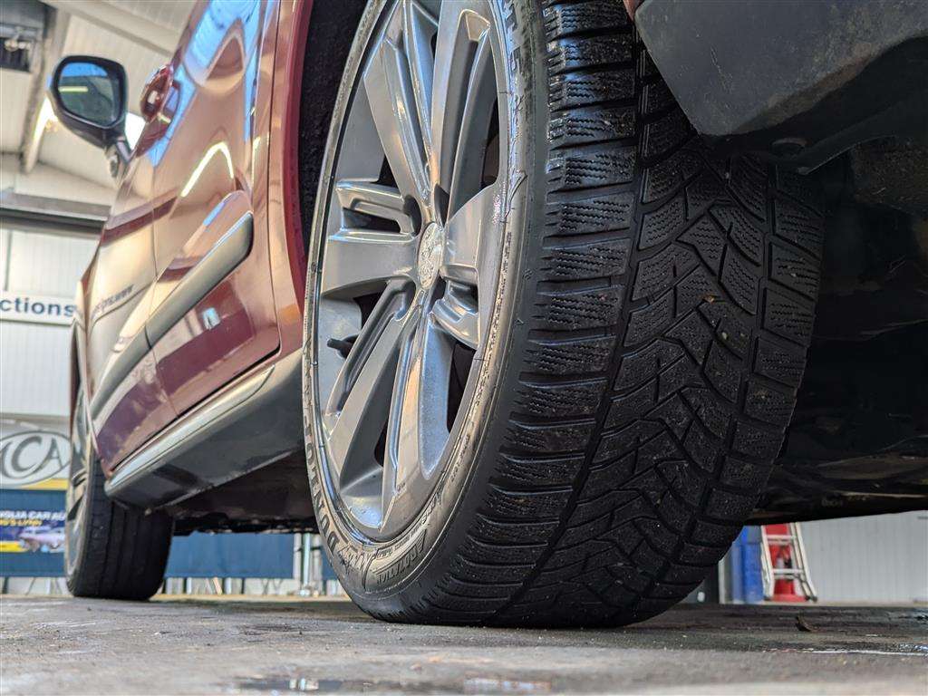 <p>2015 PEUGEOT 3008 ALLURE BLUE HDI S/S</p>