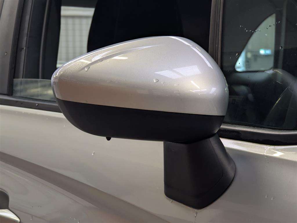 <p>2017 VAUXHALL CROSSLAND X SE NAV ECOTEC</p>