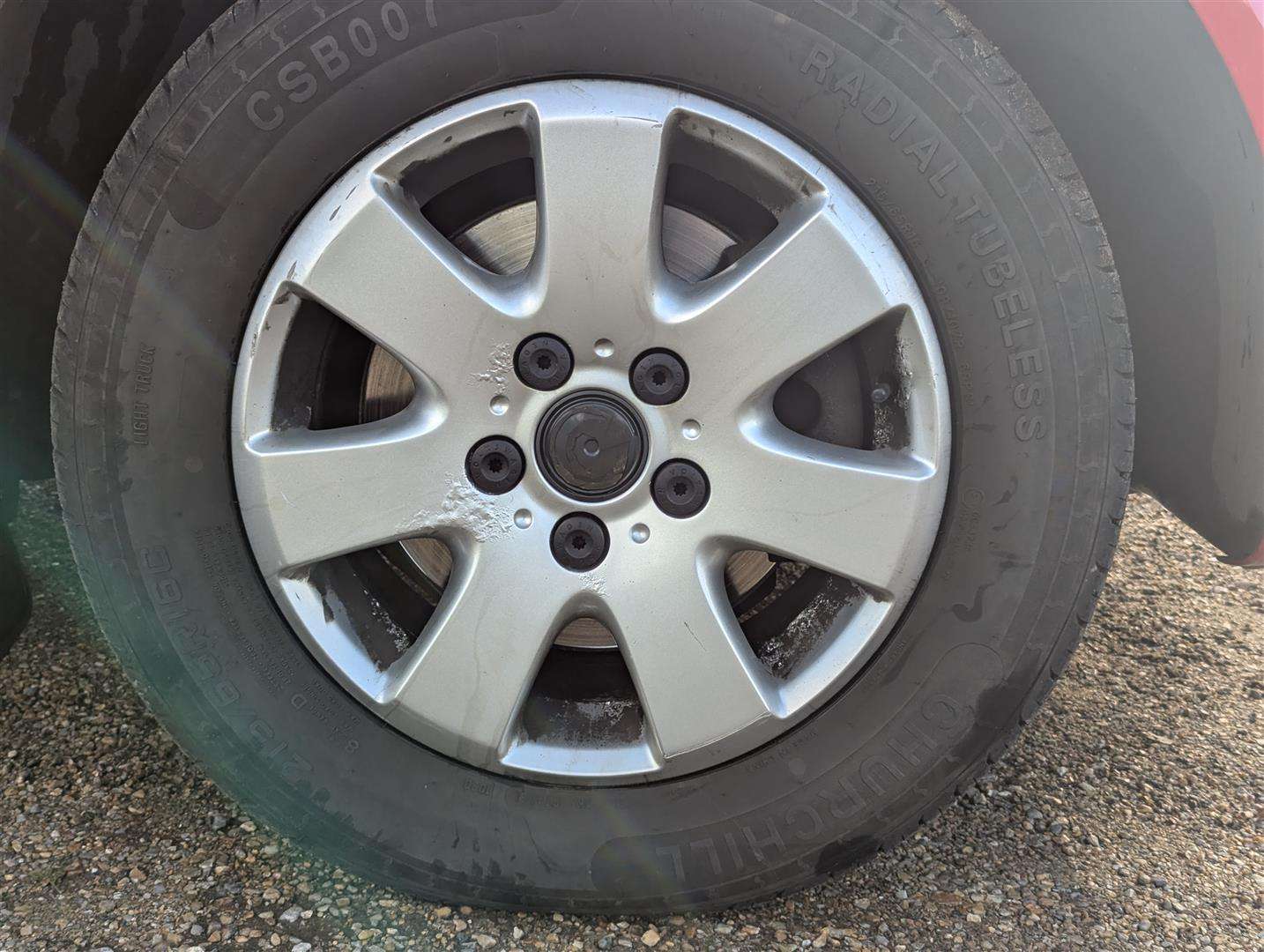 <p>2005 VOLKSWAGEN CARAVELLE SE TDI 130 AUTO W.A.V.</p>