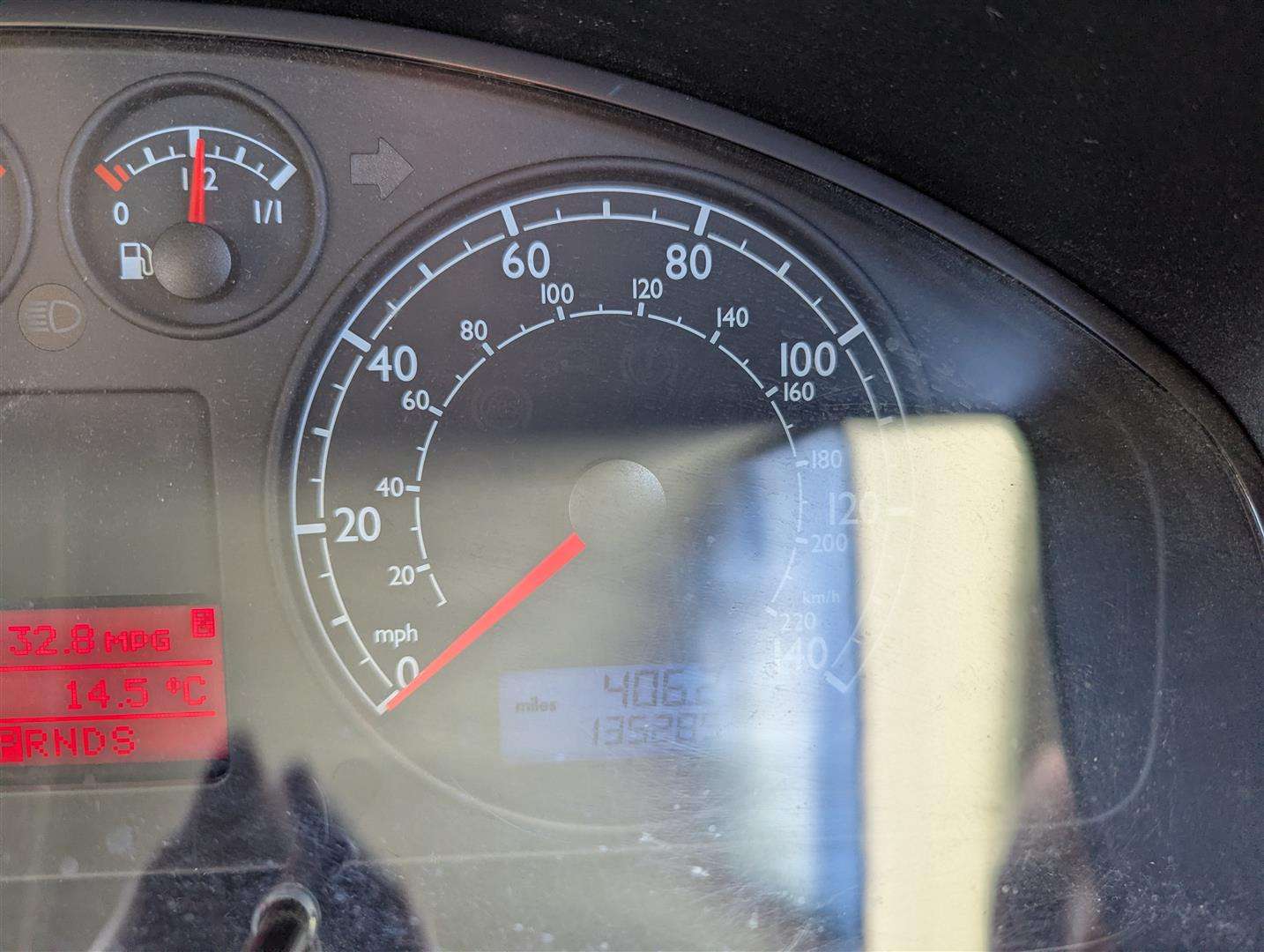 <p>2005 VOLKSWAGEN CARAVELLE SE TDI 130 AUTO W.A.V.</p>