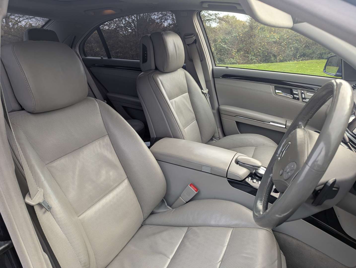 <p>2012 MERCEDES-BENZ S500 L AUTO</p>