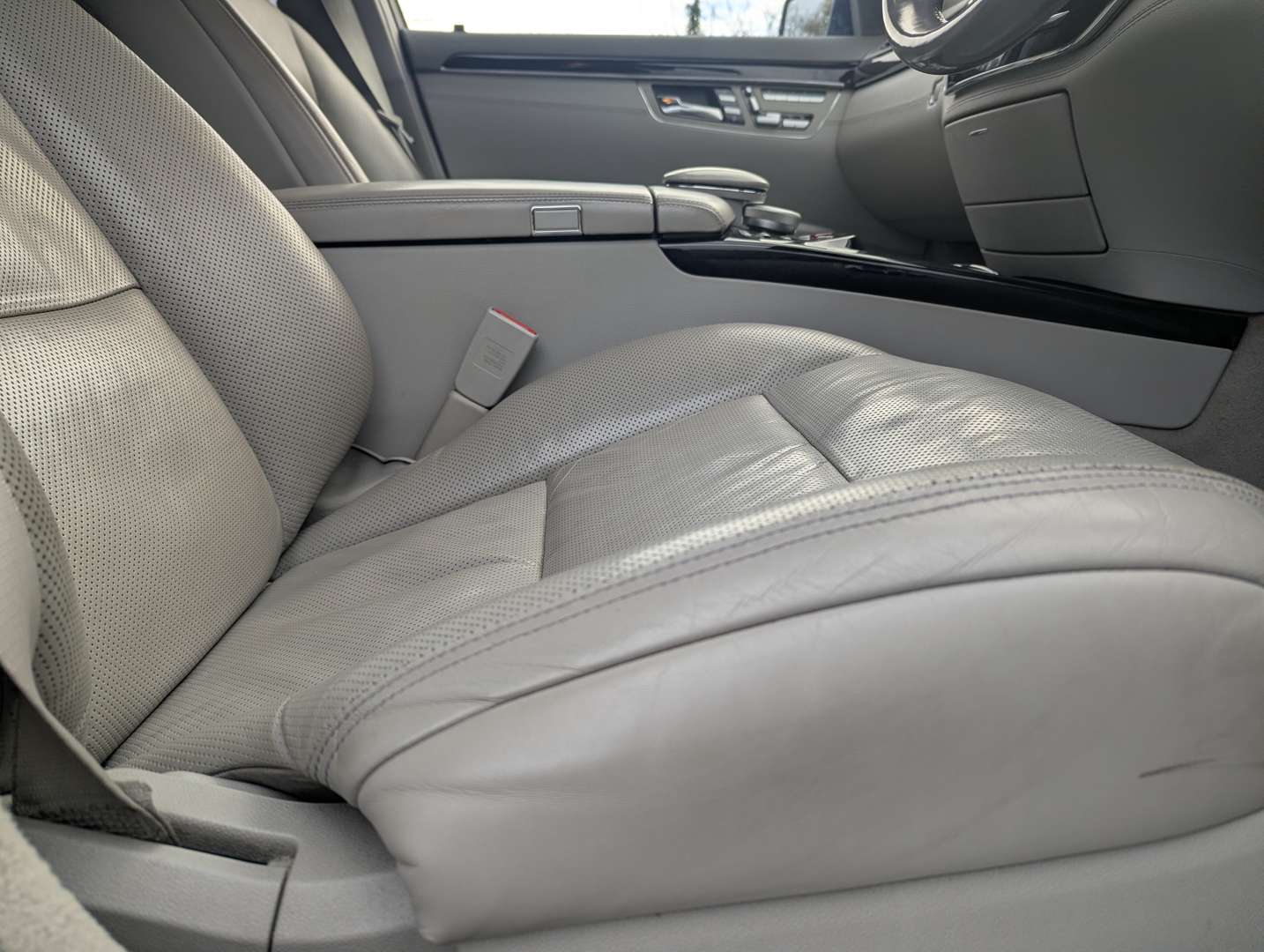 <p>2012 MERCEDES-BENZ S500 L AUTO</p>