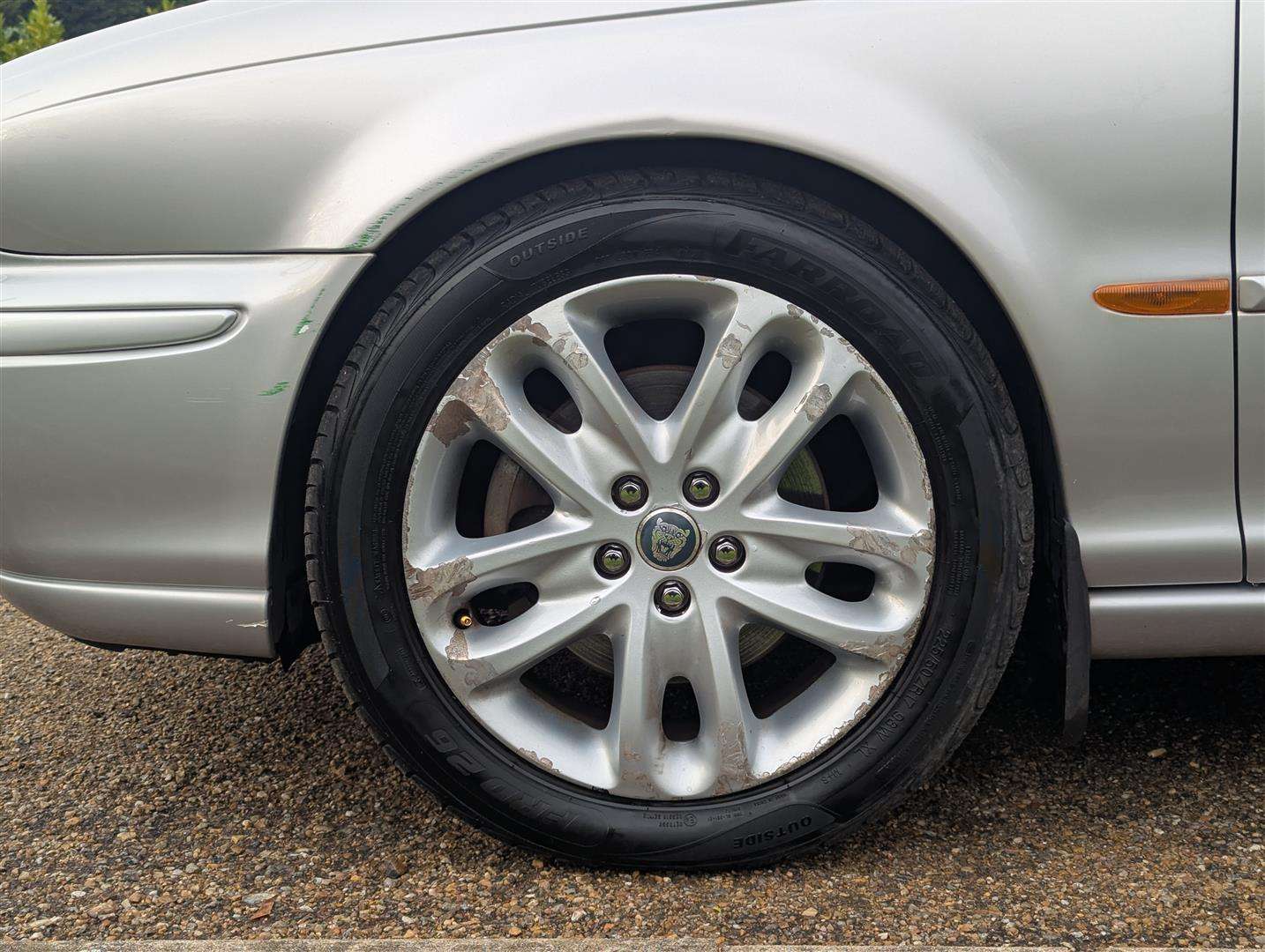 <p>2001 JAGUAR X-TYPE V6 SPORT AUTO</p>