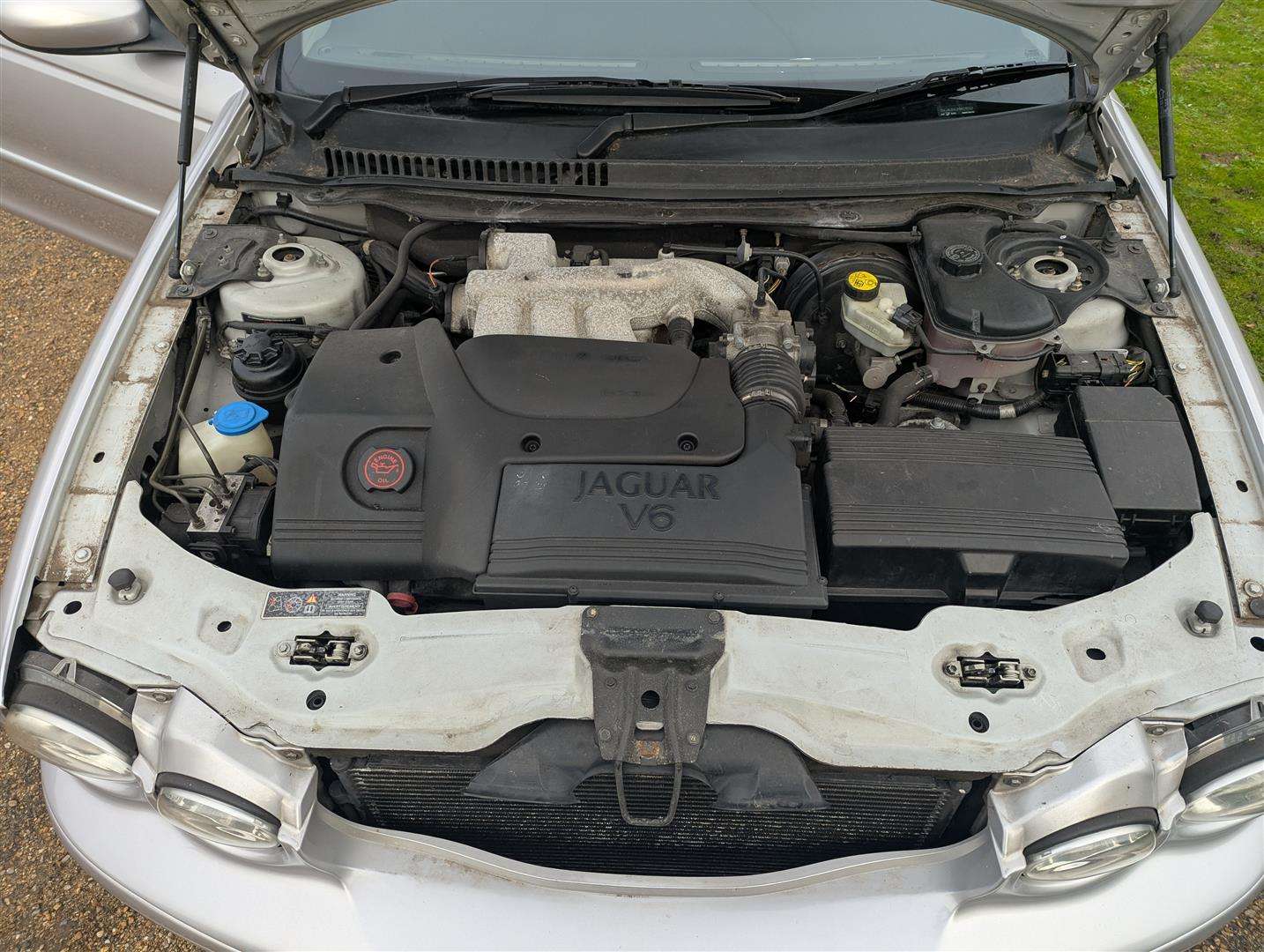 <p>2001 JAGUAR X-TYPE V6 SPORT AUTO</p>