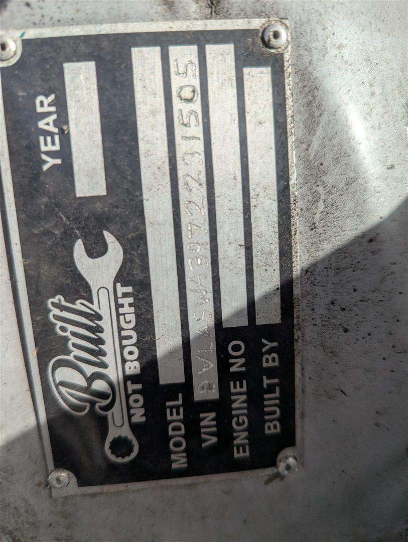 <p>TOYOTA YARIS PICK UP</p>