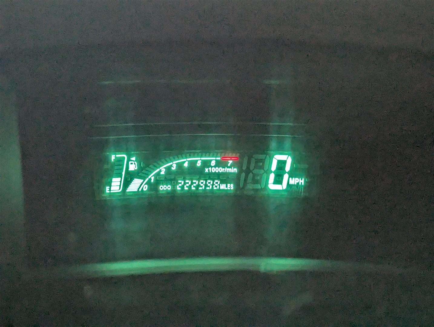 <p>TOYOTA YARIS PICK UP</p>