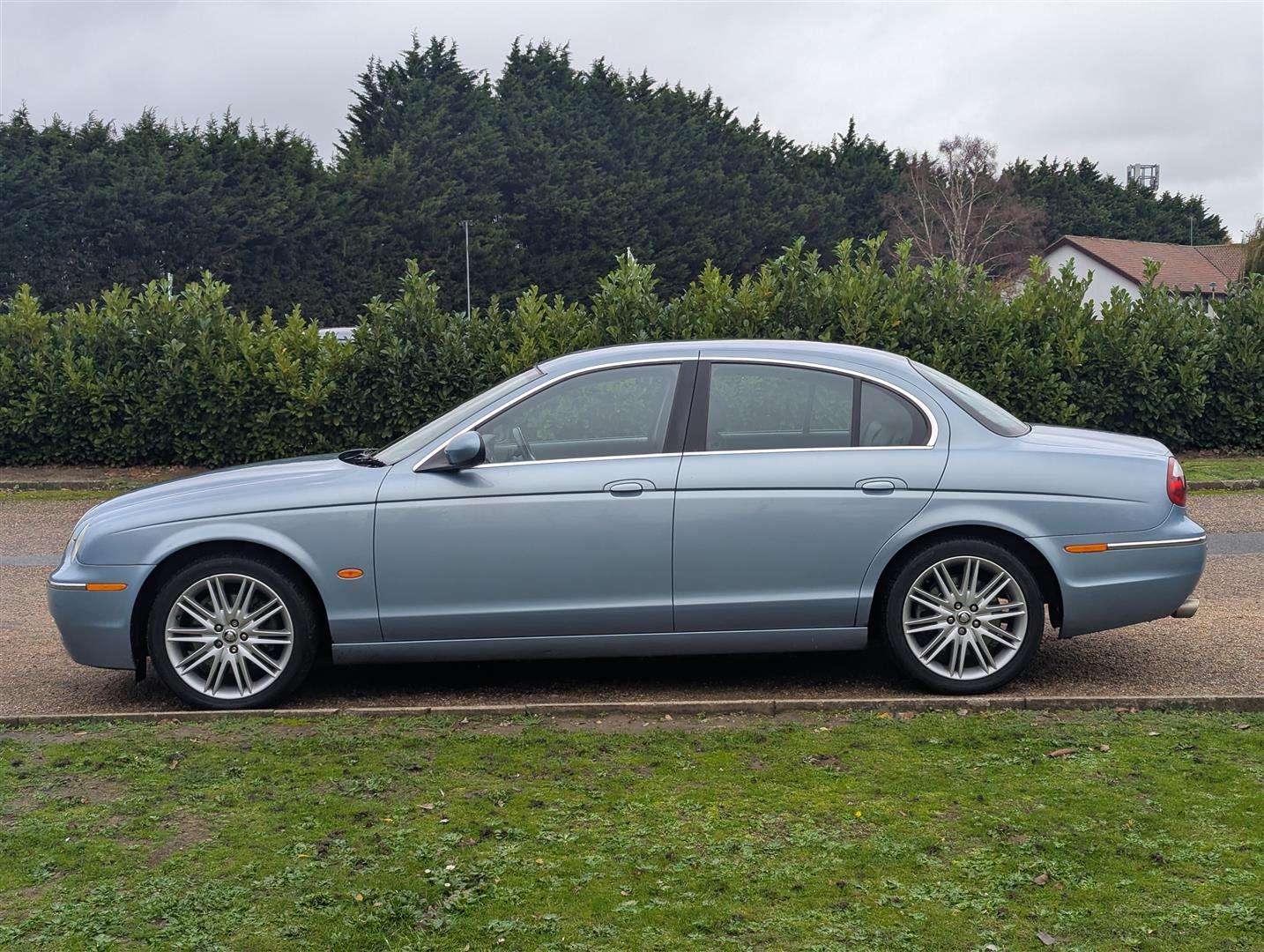 <p>2007 JAGUAR S-TYPE SE TD</p>