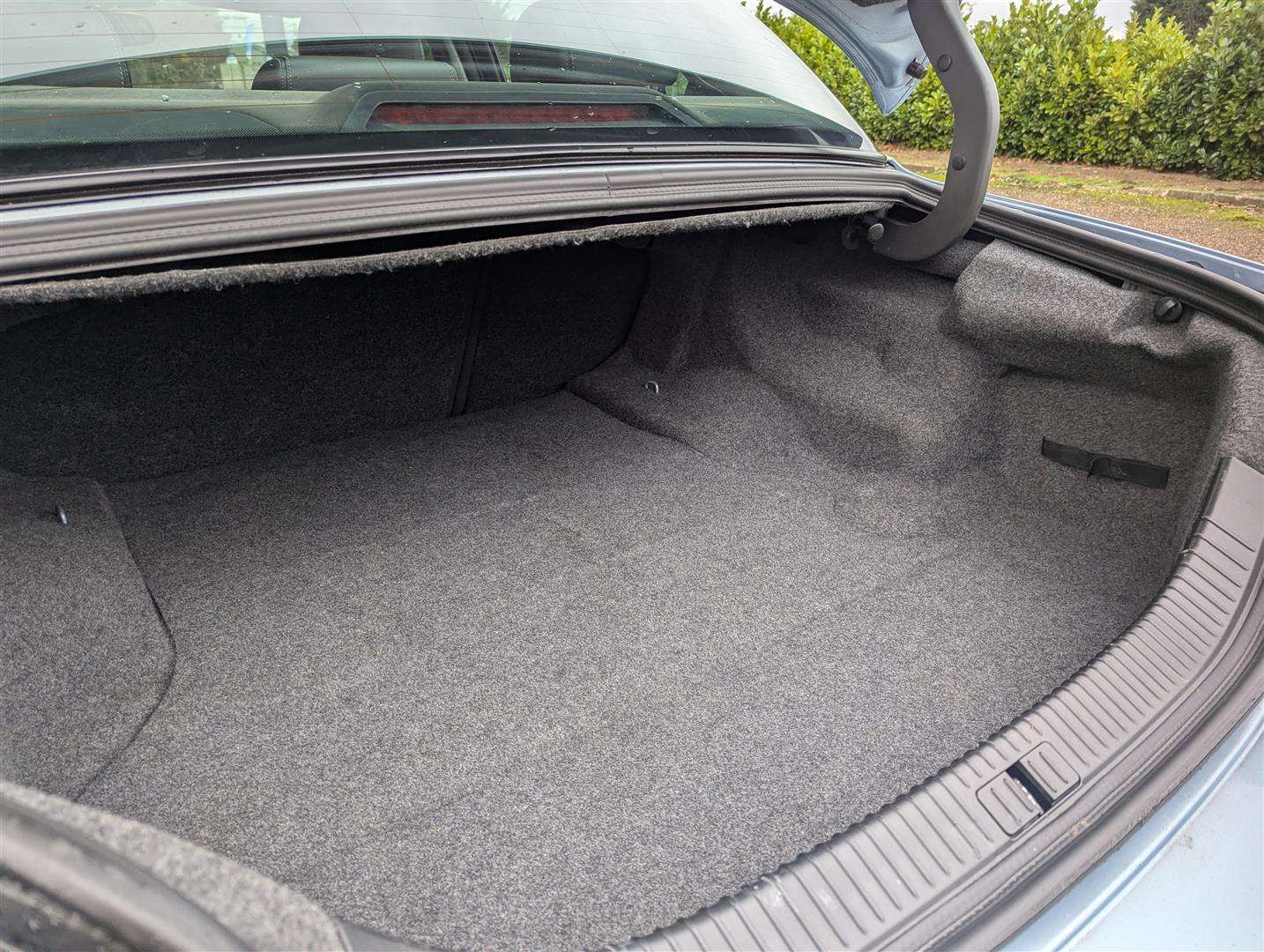 <p>2007 JAGUAR S-TYPE SE TD</p>