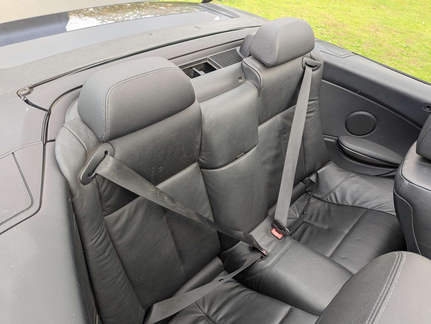 <p>2006 BMW 630I AUTO</p>