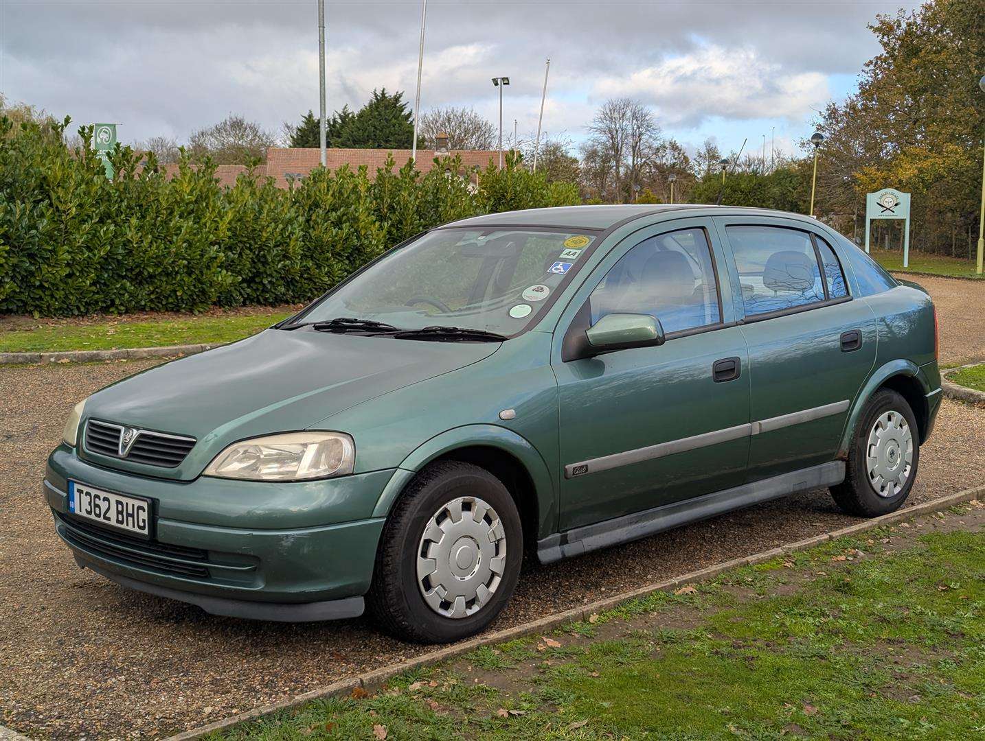 <p>1999 VAUXHALL ASTRA CLUB AUTO</p>