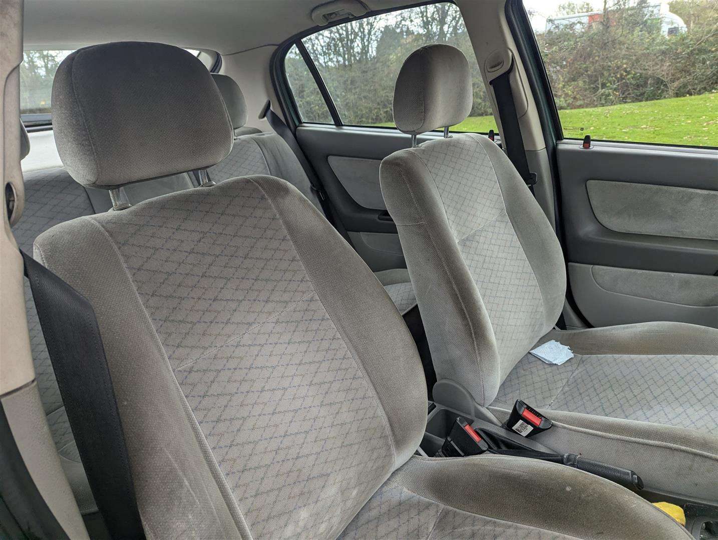 <p>1999 VAUXHALL ASTRA CLUB AUTO</p>