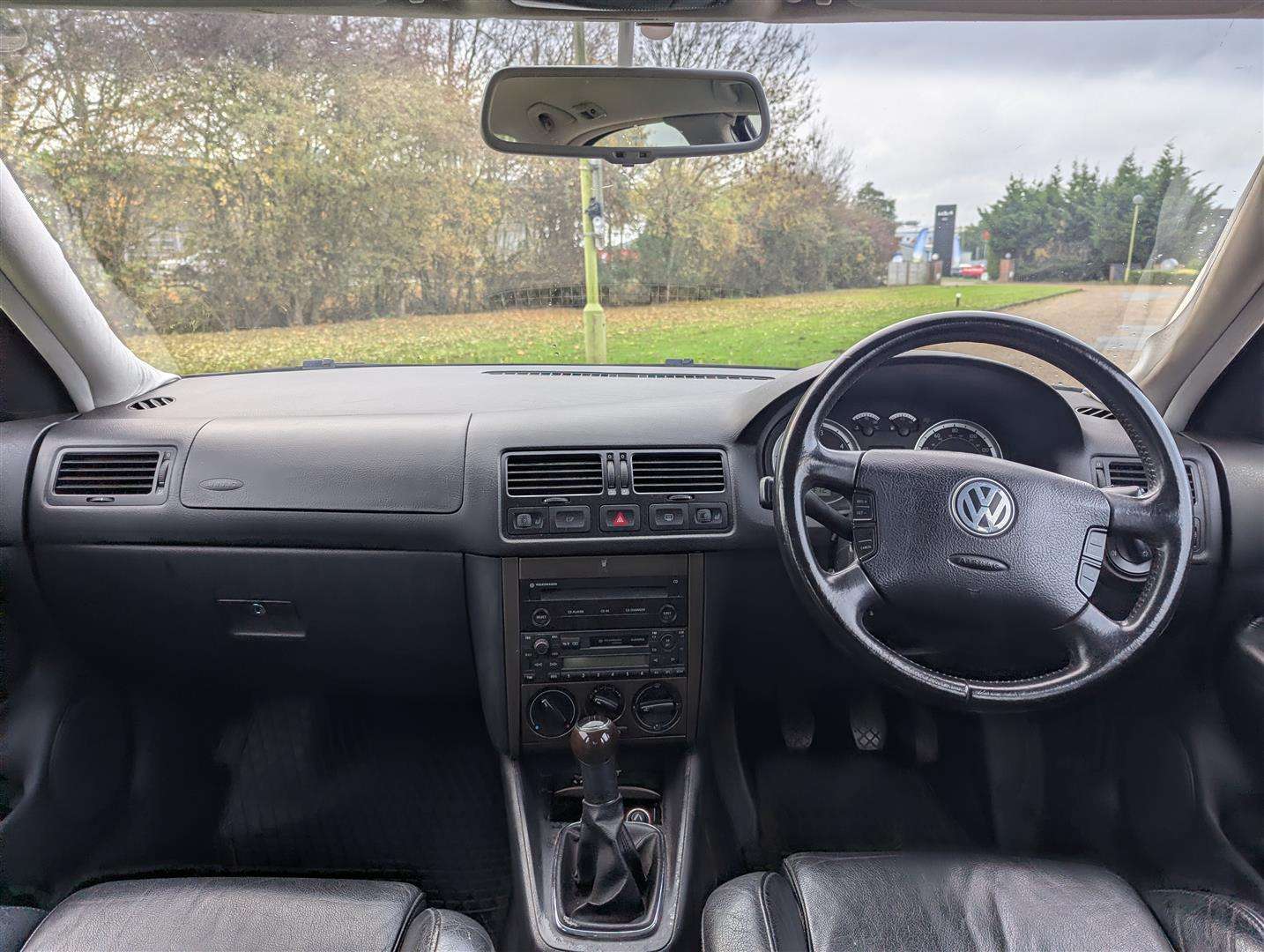 <p>2005 VOLKSWAGEN BORA HIGHLINE TDI 130</p>