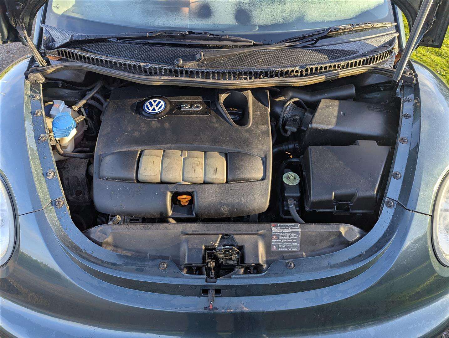 <p>2003 VOLKSWAGEN BEETLE CABRIOLET</p>