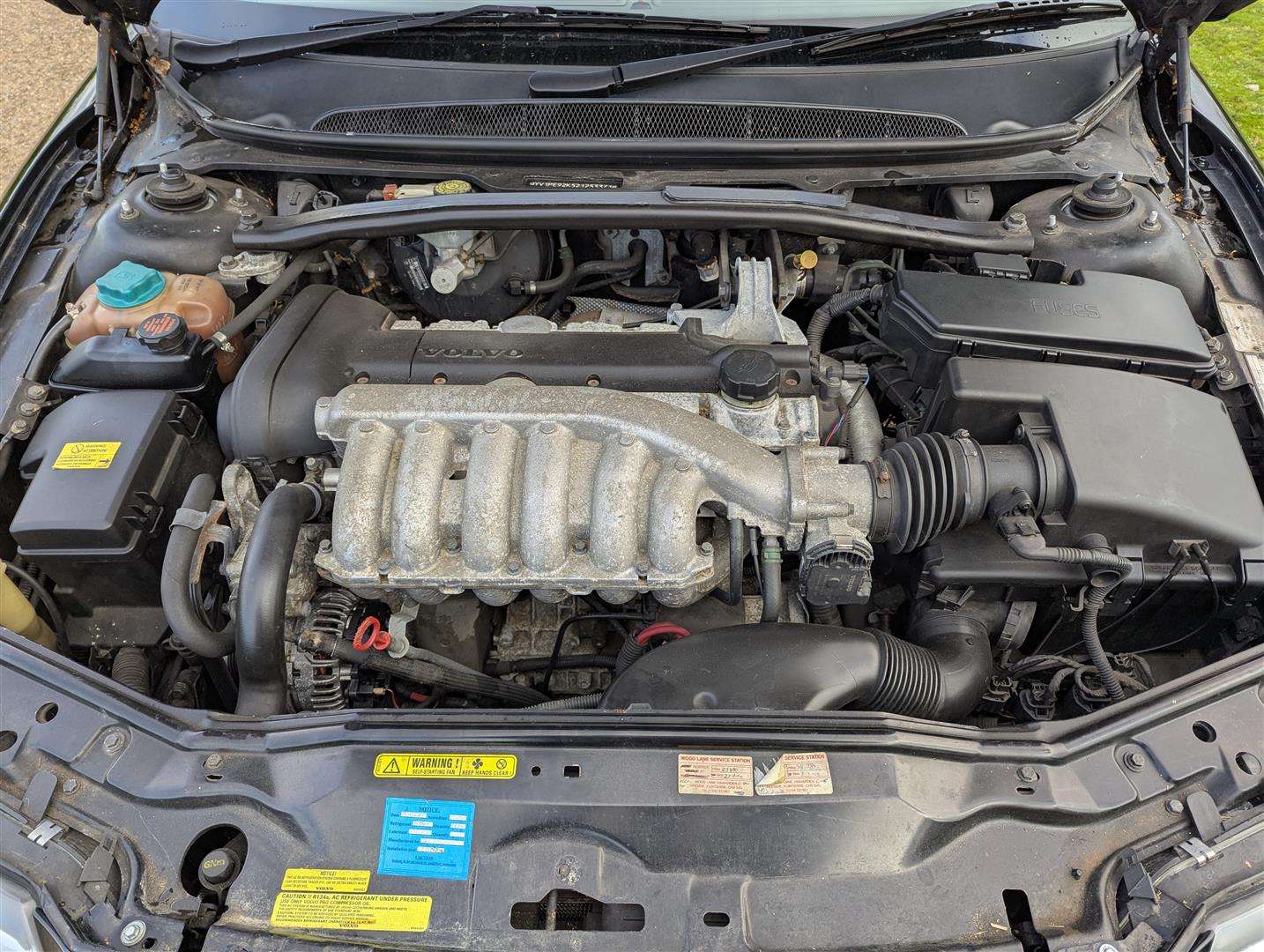 <p>2002 VOLVO S80</p>