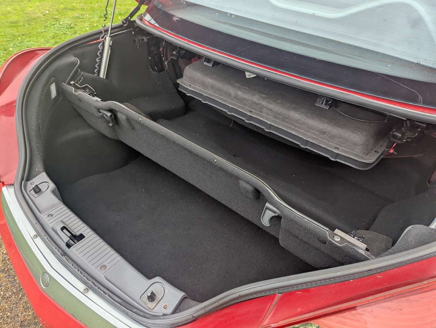 <p>2006 VAUXHALL TIGRA TWINPORT</p>