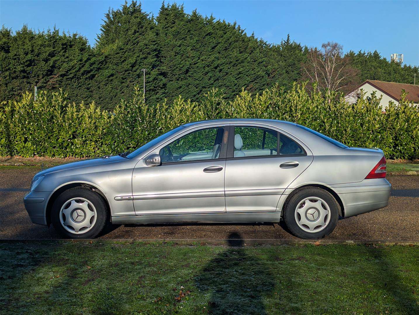 <p>2001 MERCEDES C200 KOMP. CLASSIC AUTO</p>