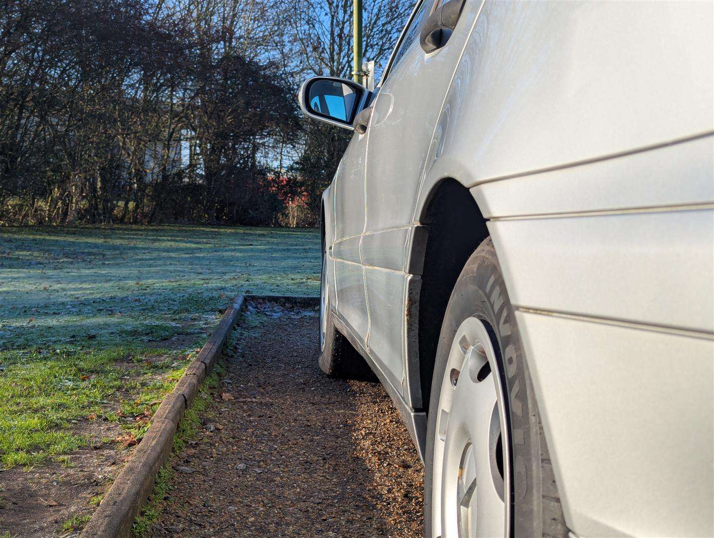 <p>2001 MERCEDES C200 KOMP. CLASSIC AUTO</p>