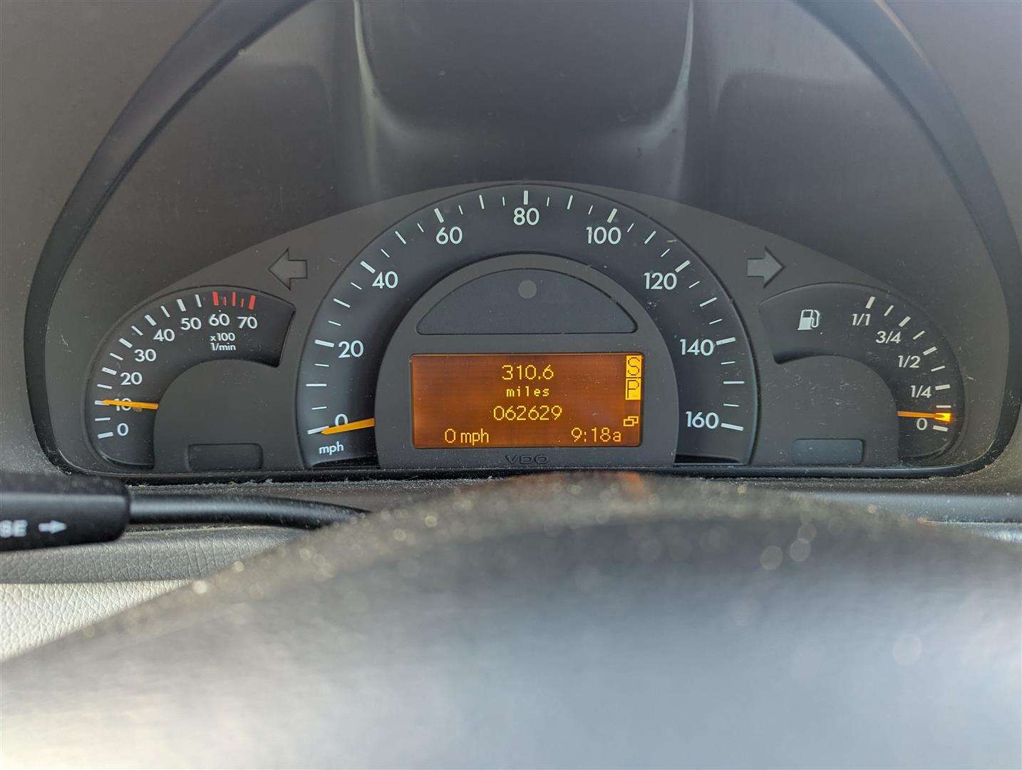 <p>2001 MERCEDES C200 KOMP. CLASSIC AUTO</p>