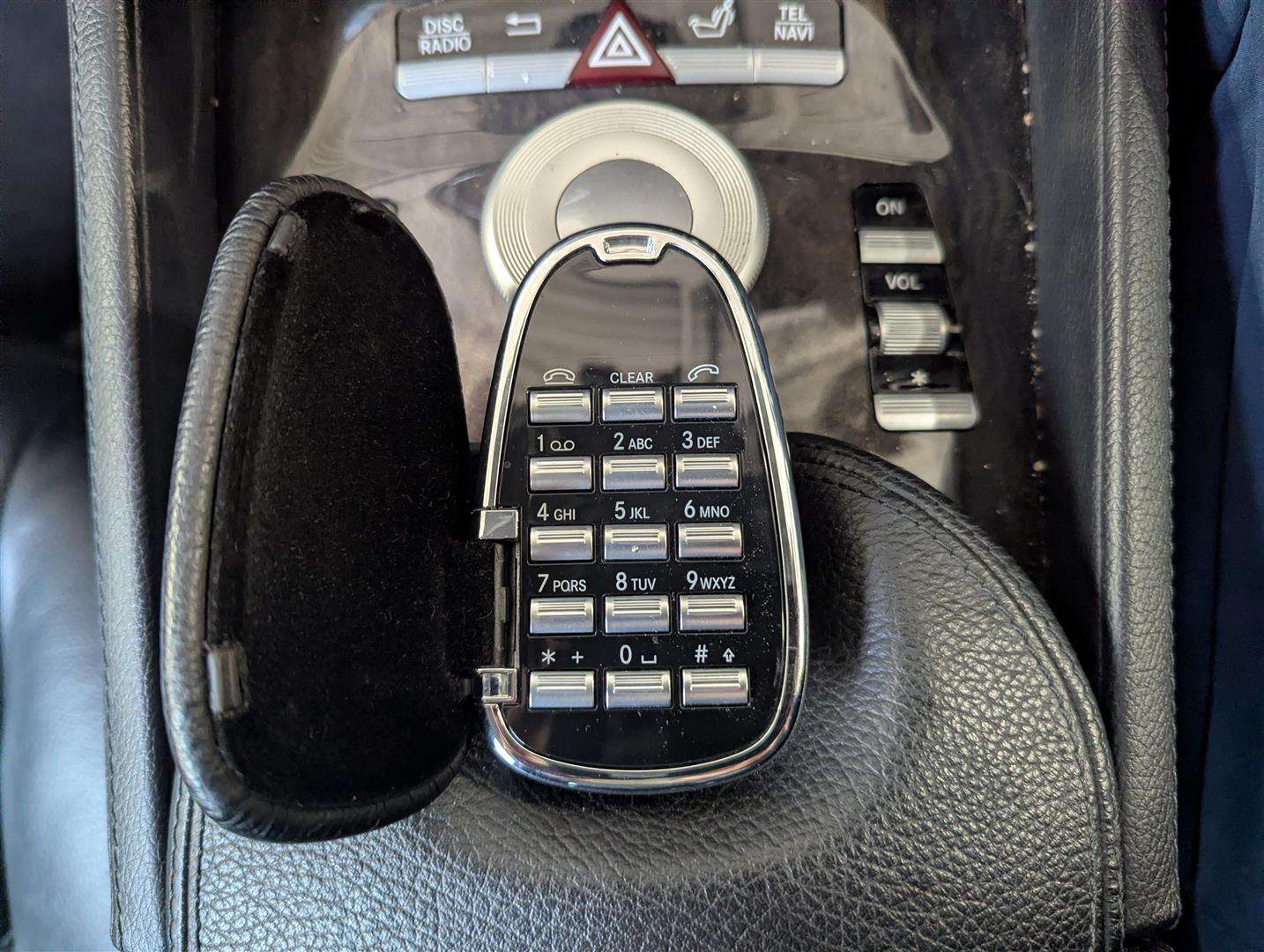 <p>2010 MERCEDES-BENZ CL500 BLUEEFFICIENCY AUTO</p>