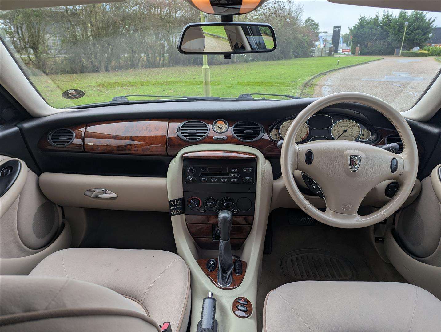 <p>2000 ROVER 75 CLASSIC SE AUTO</p>