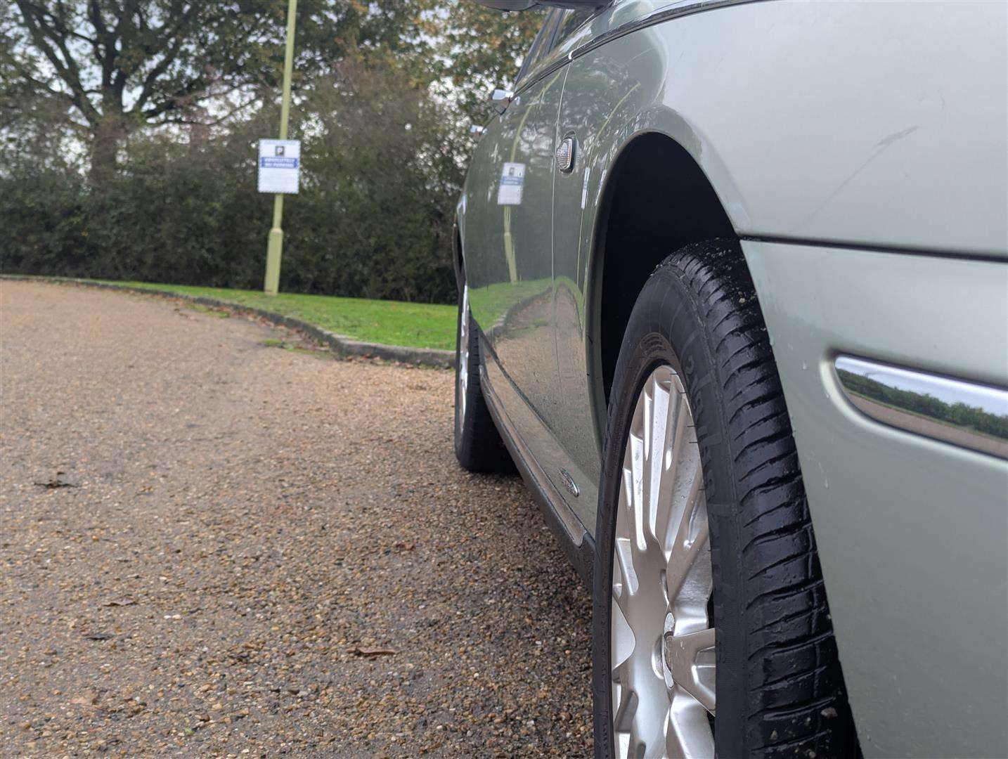 <p>2000 ROVER 75 CLASSIC SE AUTO</p>