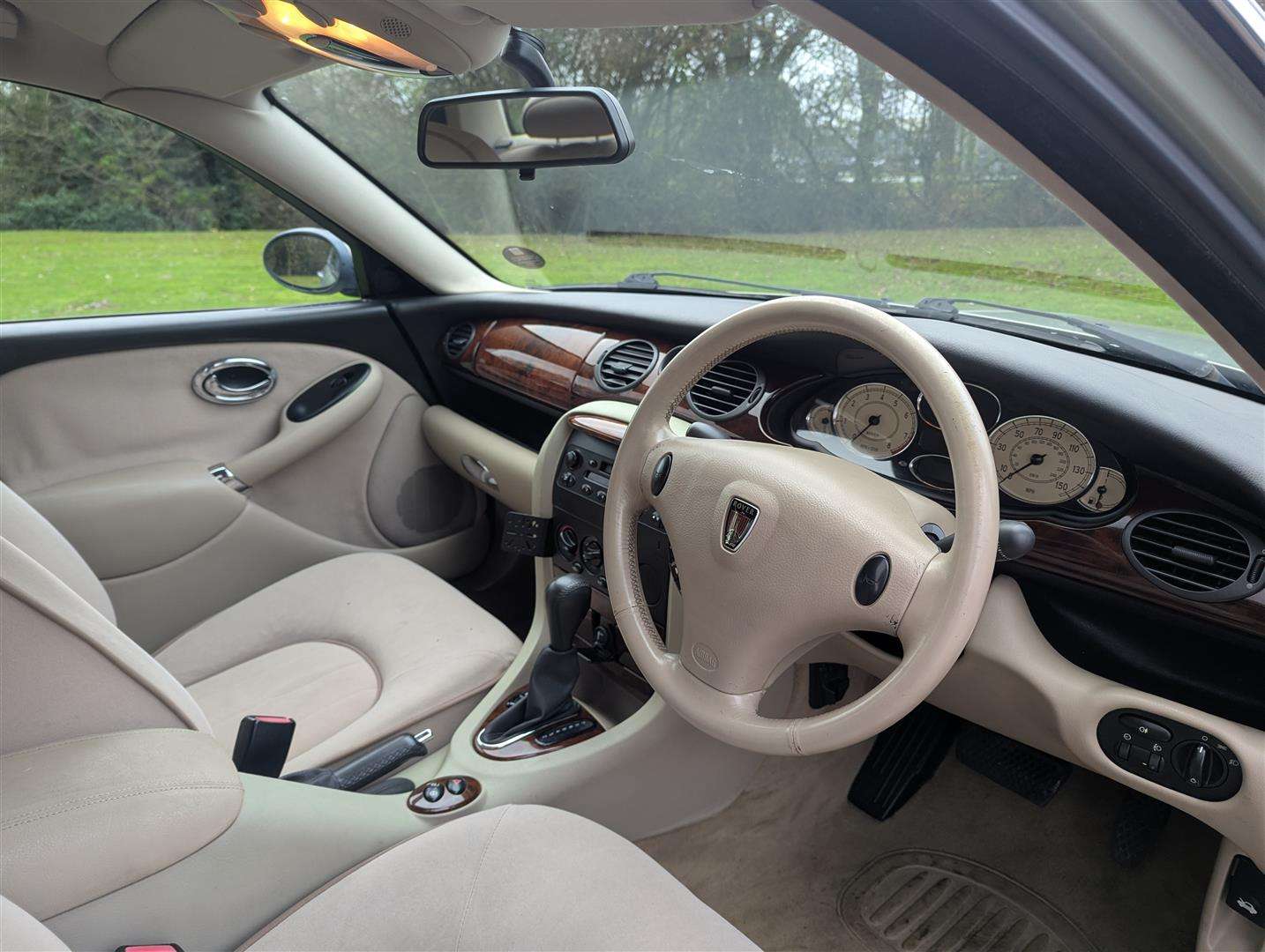 <p>2000 ROVER 75 CLASSIC SE AUTO</p>