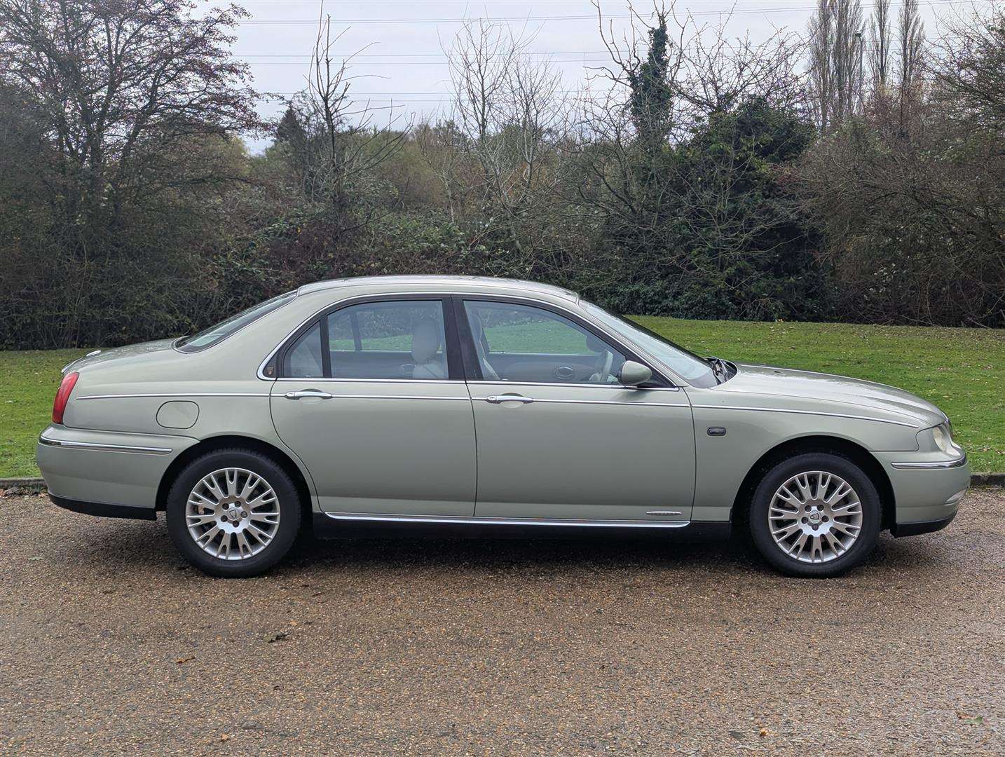 <p>2000 ROVER 75 CLASSIC SE AUTO</p>