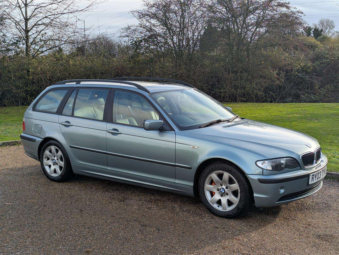<p>2003 BMW 318I SE TOURING AUTO</p>