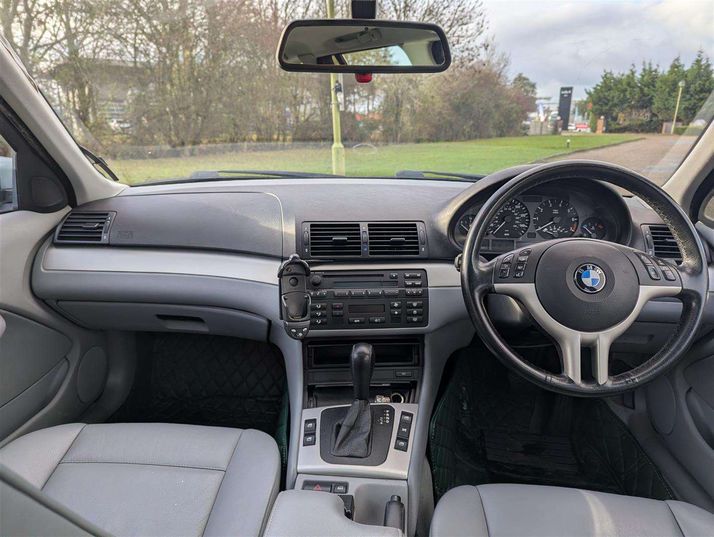 <p>2003 BMW 318I SE TOURING AUTO</p>