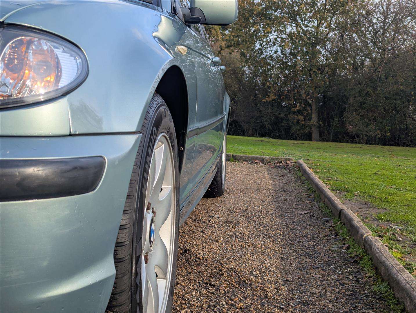 <p>2003 BMW 318I SE TOURING AUTO</p>