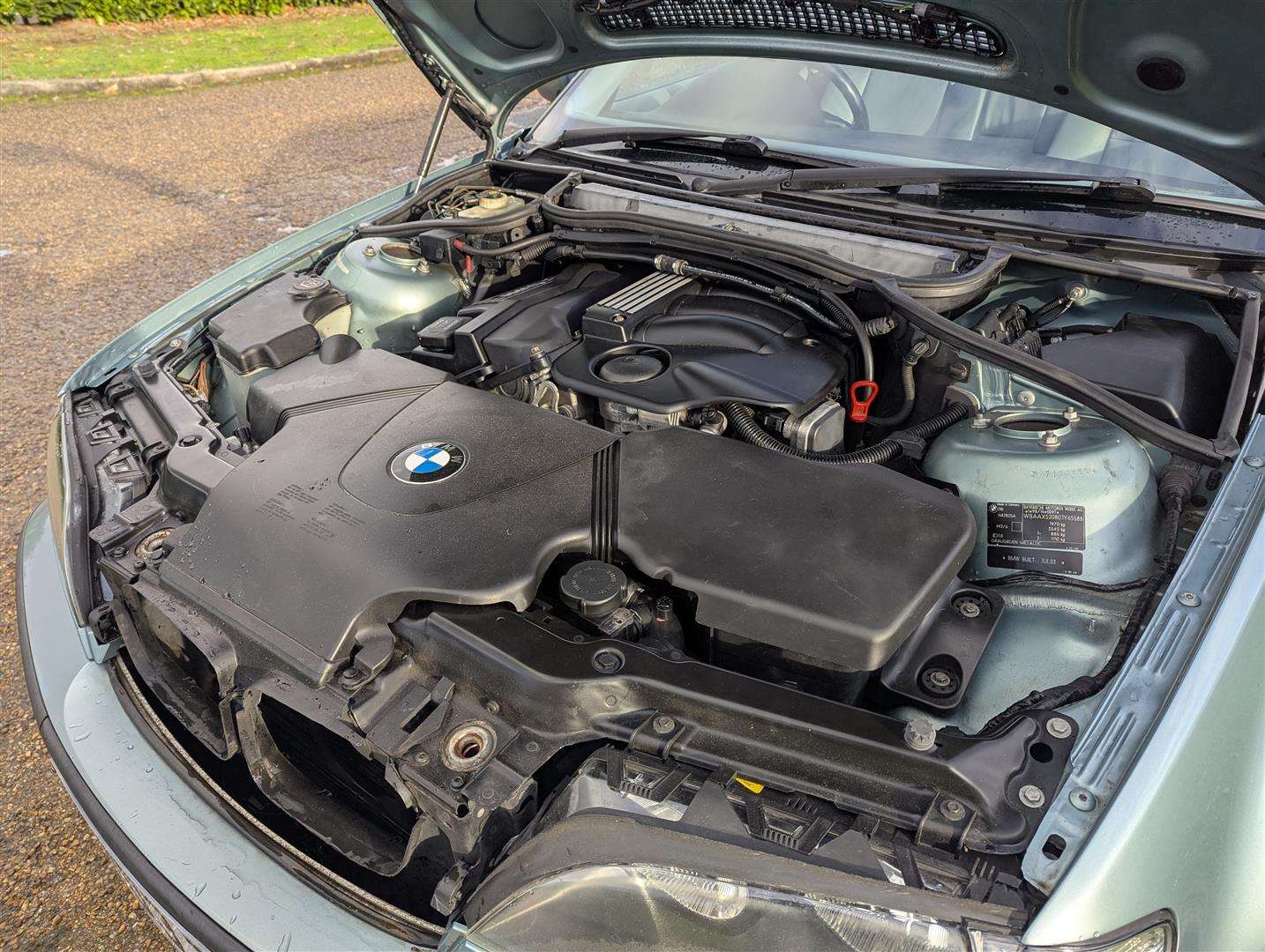 <p>2003 BMW 318I SE TOURING AUTO</p>