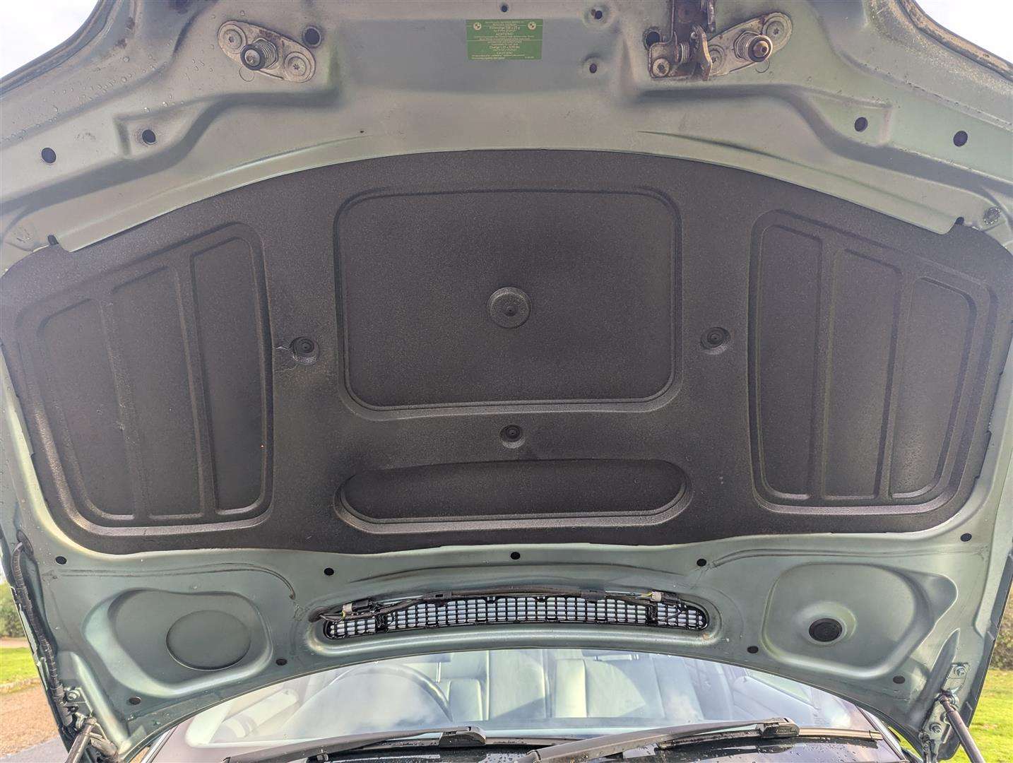 <p>2003 BMW 318I SE TOURING AUTO</p>