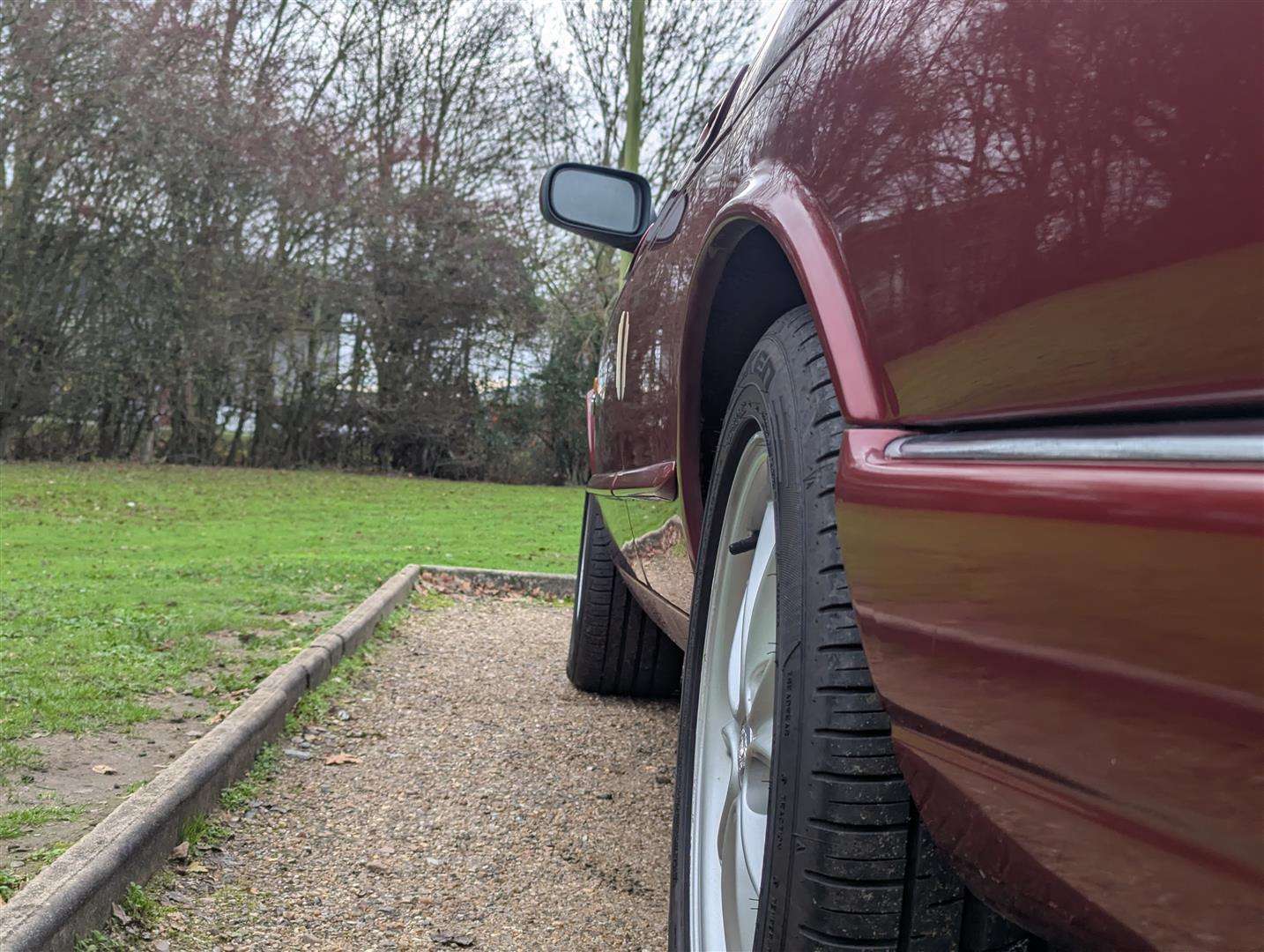 <p>2000 JAGUAR XJ8 AUTO</p>