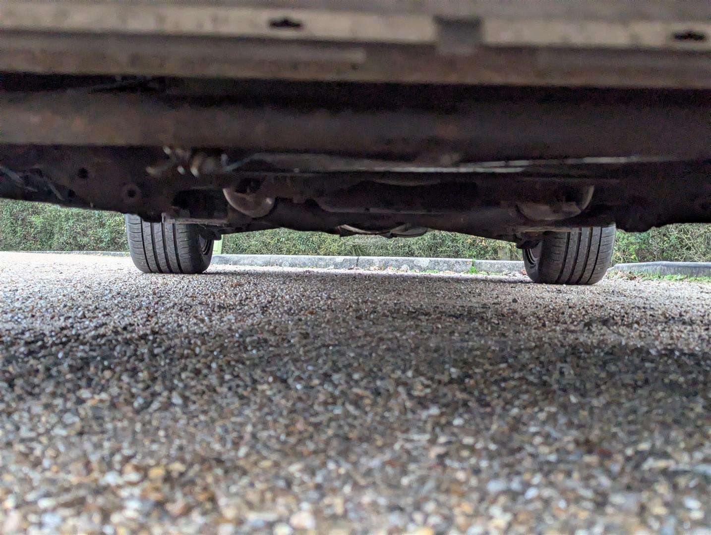 <p>2000 JAGUAR XJ8 AUTO</p>