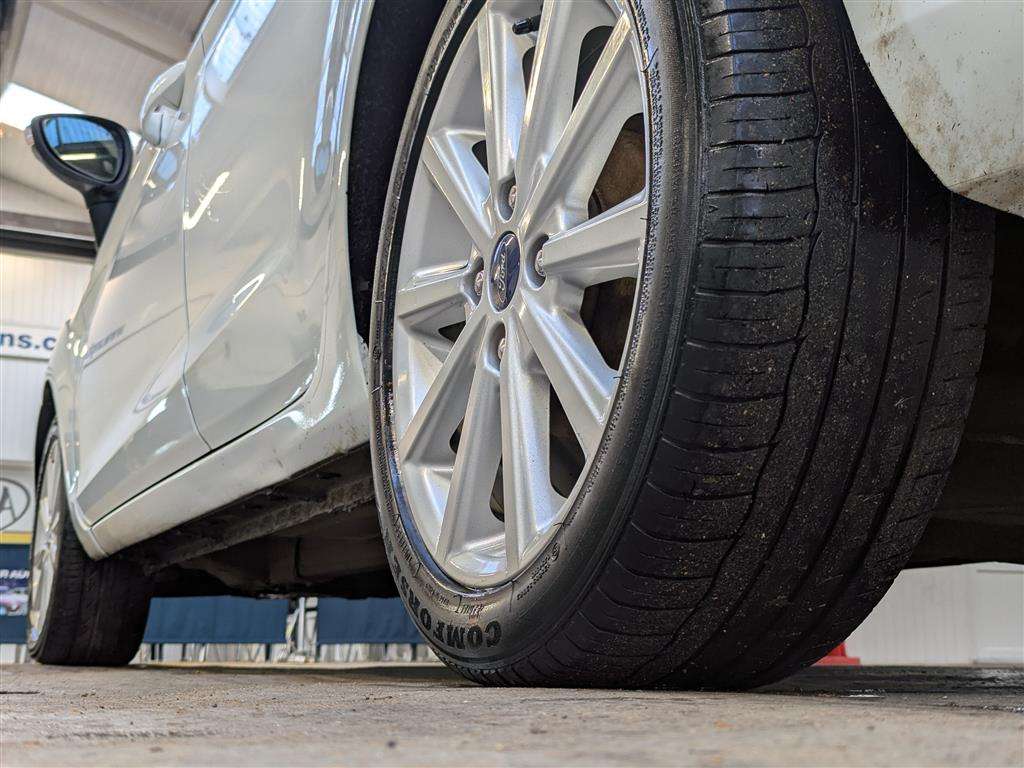 <p>2016 FORD FIESTA TITANIUM AUTO</p>