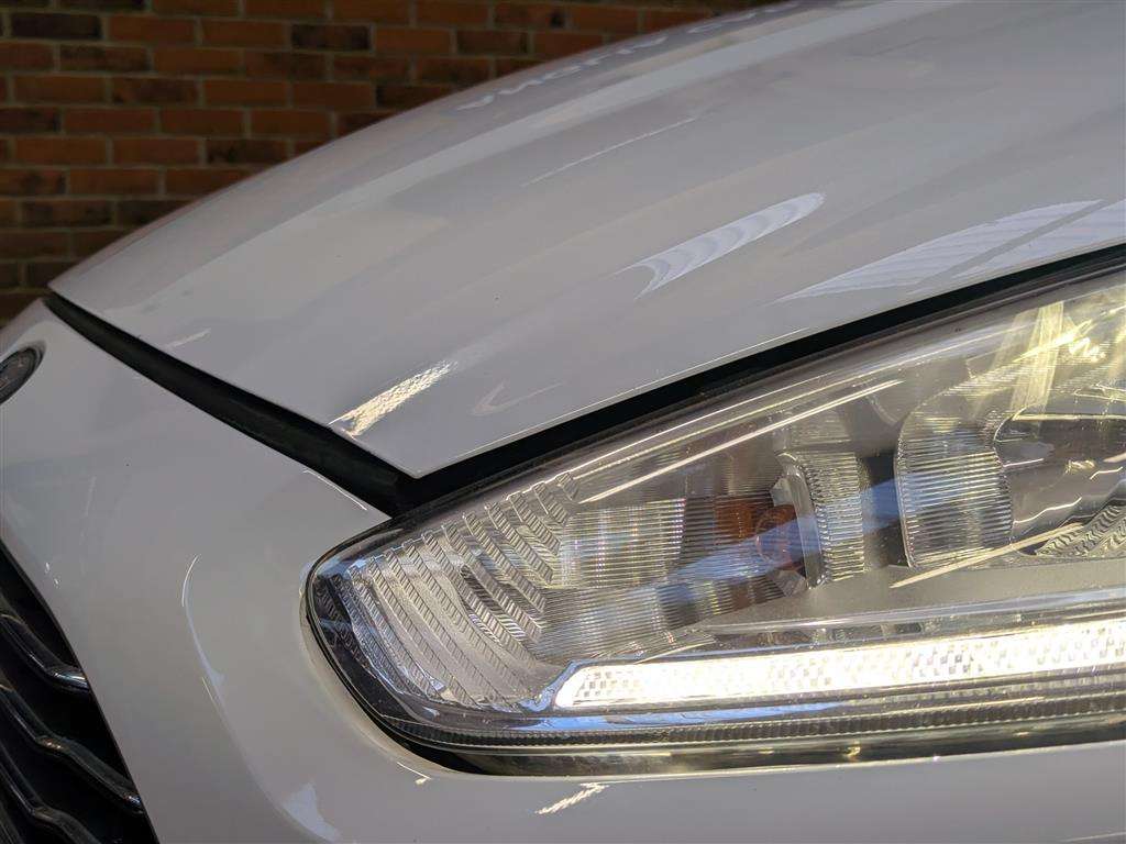 <p>2016 FORD FIESTA TITANIUM AUTO</p>