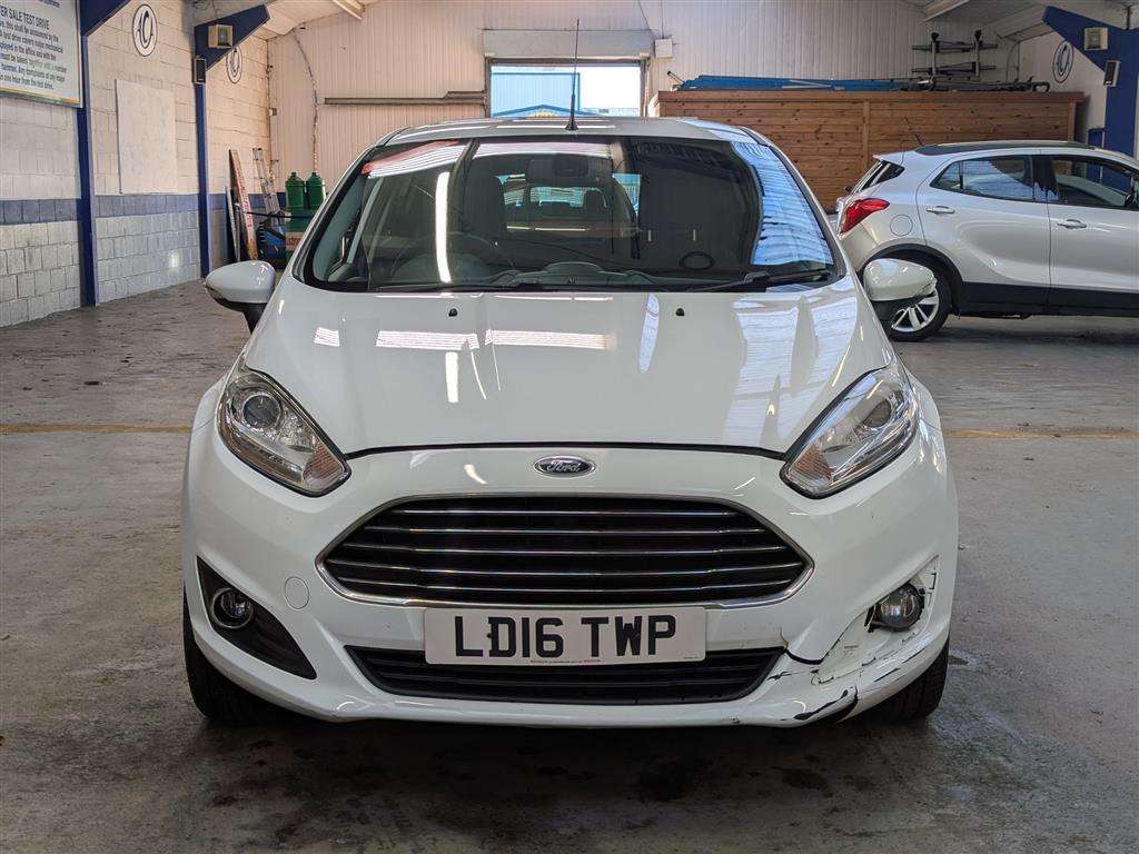 <p>2016 FORD FIESTA TITANIUM AUTO</p>